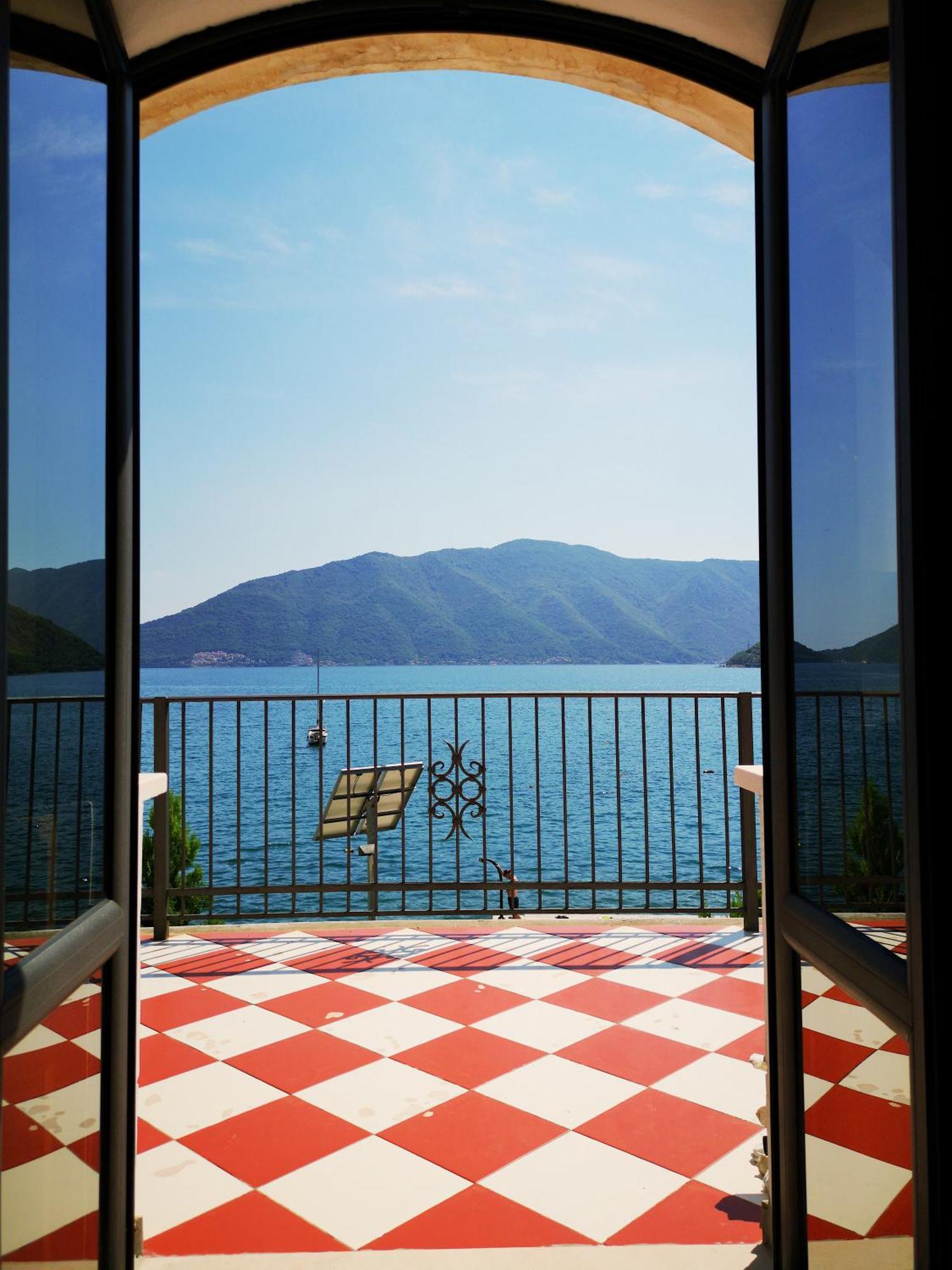 Villa Teuta Risan Esterno foto
